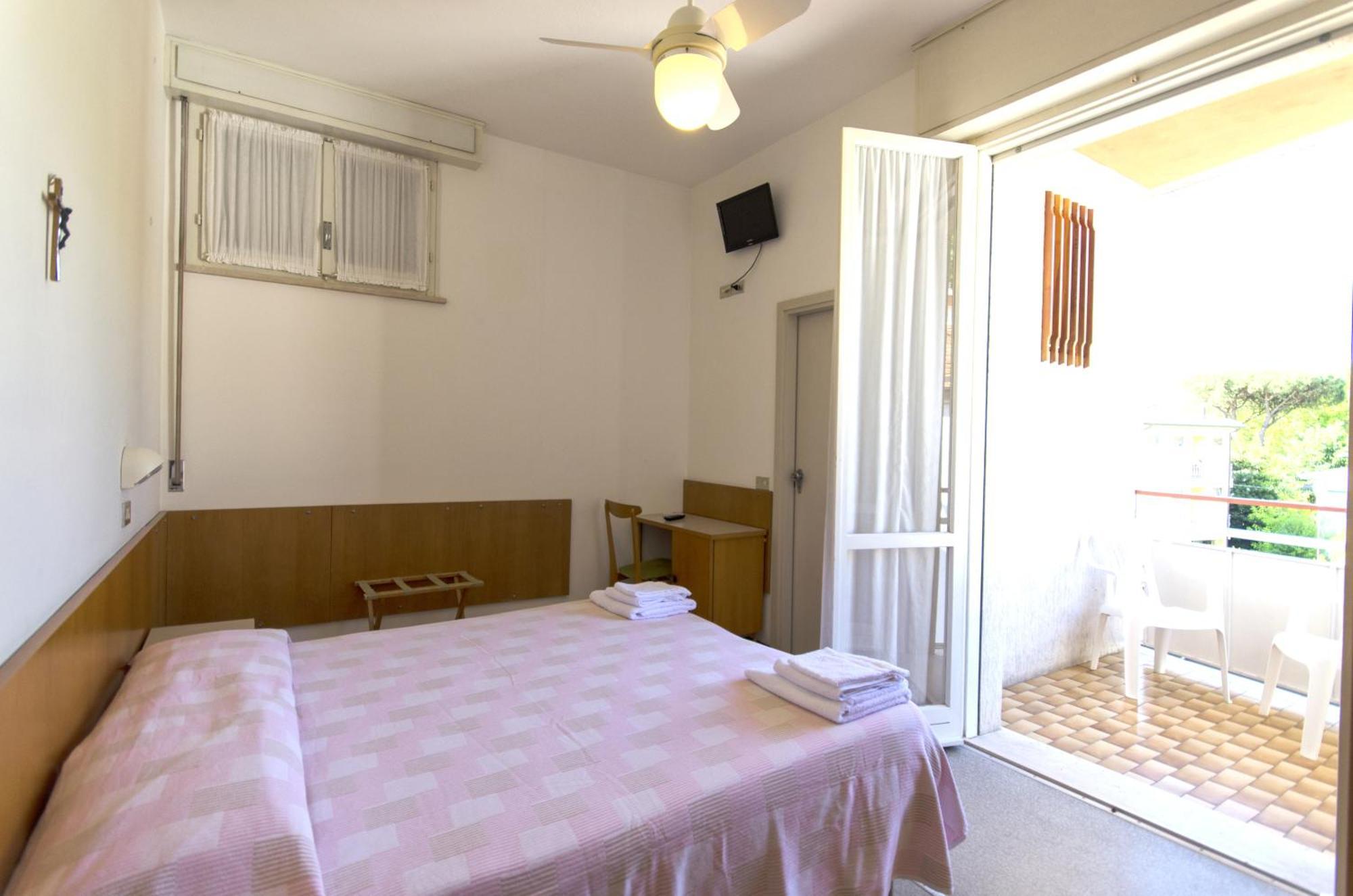 Hotel Villa Alberta B&B تْشيزيناتيكو الغرفة الصورة