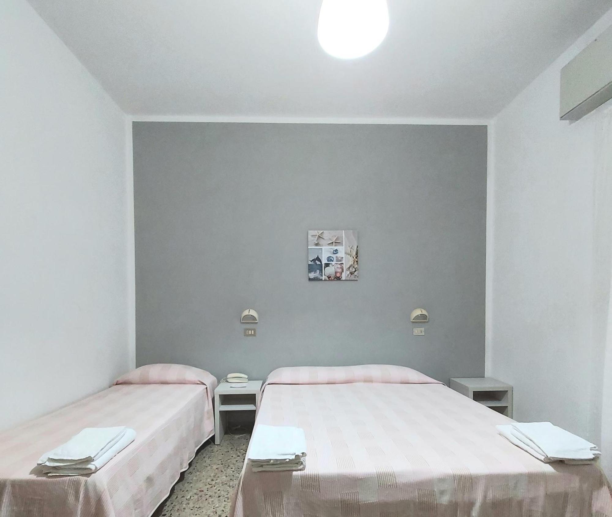 Hotel Villa Alberta B&B تْشيزيناتيكو الغرفة الصورة